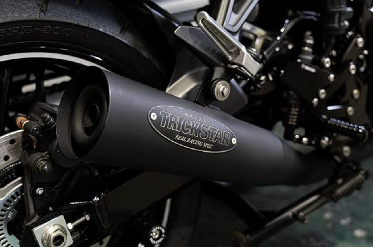 政府認証フルエキゾーストマフラー メガホン｜トリックスター
